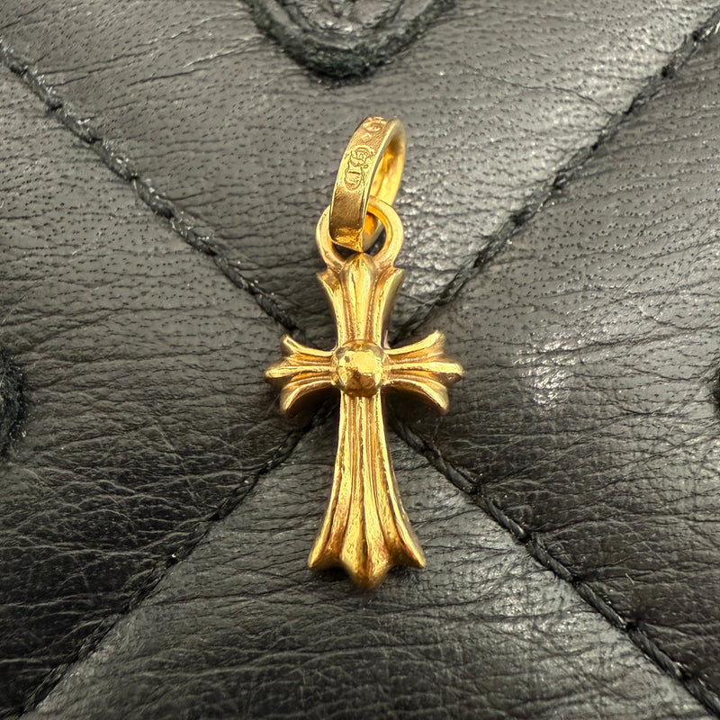 CHROME HEARTS 22K Baby Fat Cross Pendant Top