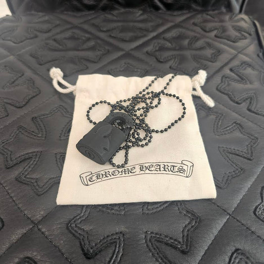 CHROME HEARTS 2023SS PADLOCK Flare Knee Silicon Rubber Necklace