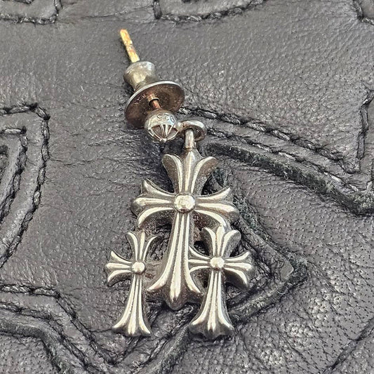 CHROME HEARTS 3 Cemetery Cross Earring