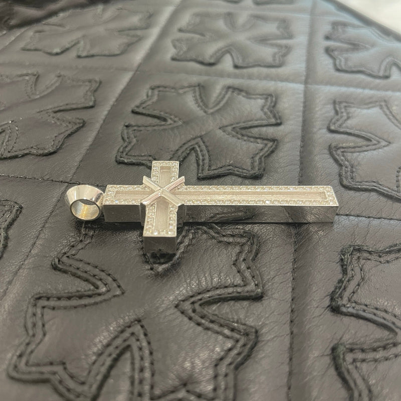 CHROME HEARTS MAPPLE THORPE Small Pendant Top 18K