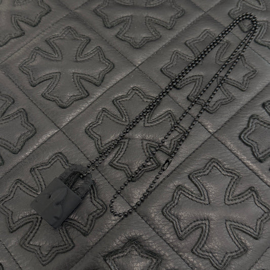 CHROME HEARTS 2023SS PADLOCK Flare Knee Silicon Rubber Necklace