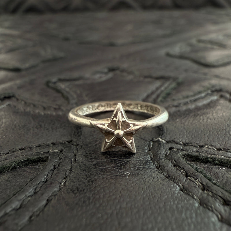 CHROME HEARTS BUBBLGM STAR Ring