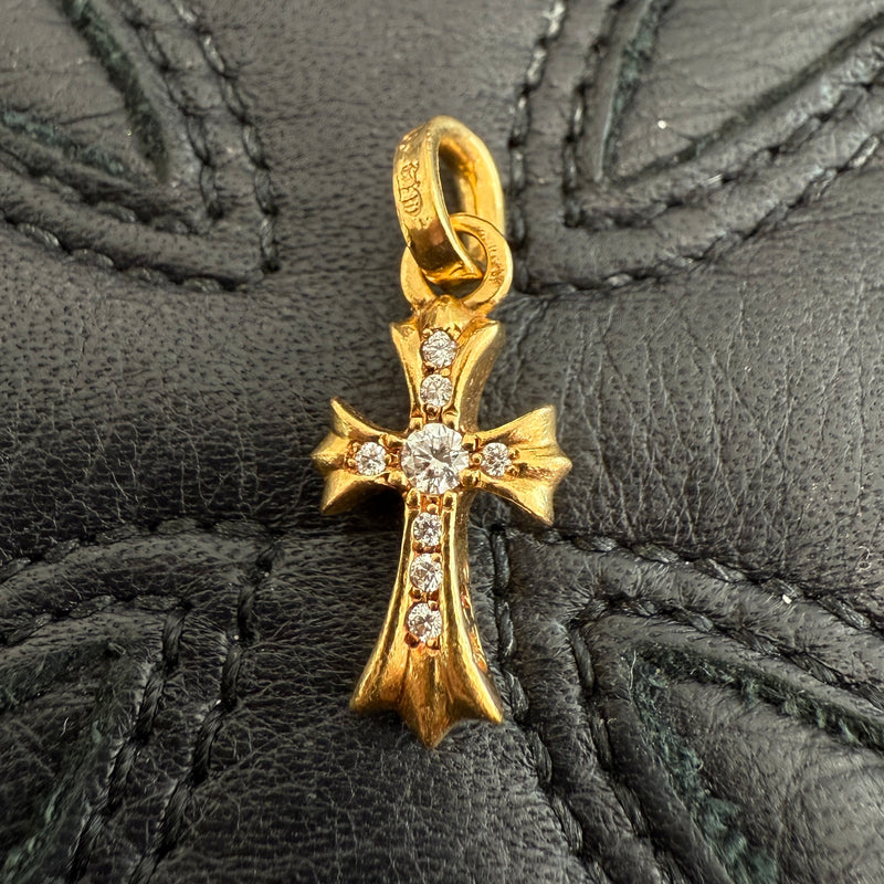 CHROME HEARTS 22K Baby Fat Cross Pave Diamond Pendant Top